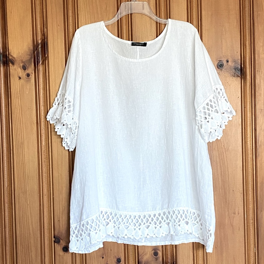 White Italian linen top Size 1X in EUC